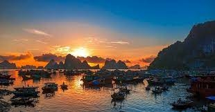 Top 50 mẫu Viết đoạn văn nêu cảm nhận của em về cảnh mặt trời mọc trên biển đảo Cô Tô (hay nhất) (ảnh 2)